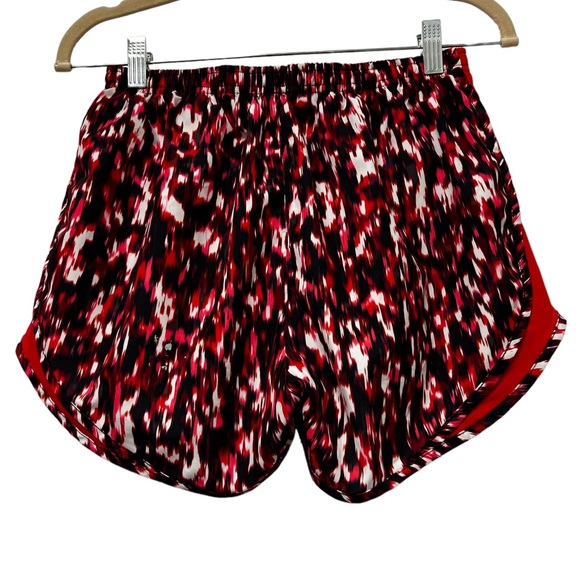 Nike Dri-Fit Women’s Running Shorts Size M Preowned Very Good Condition - Picture 2 of 4